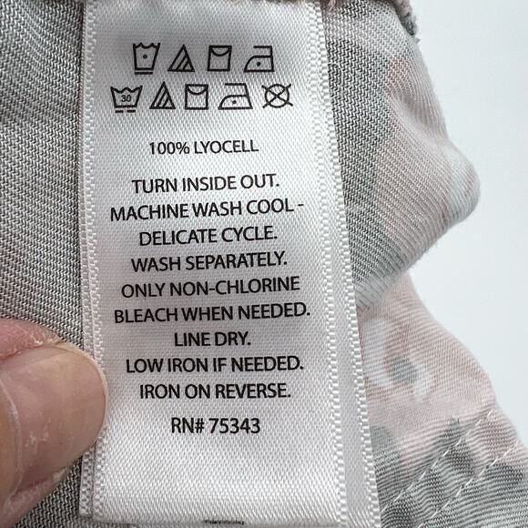 C&C California Pork Chop Pocket Pull-On Shorts Multicolor Womens Size 10 - Picture 4 of 5